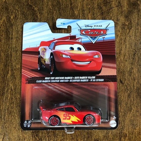 Disney Other - Disney Pixar Cars Die-Cast - Road Trip Lightning McQueen - Cars on the Road -NEW